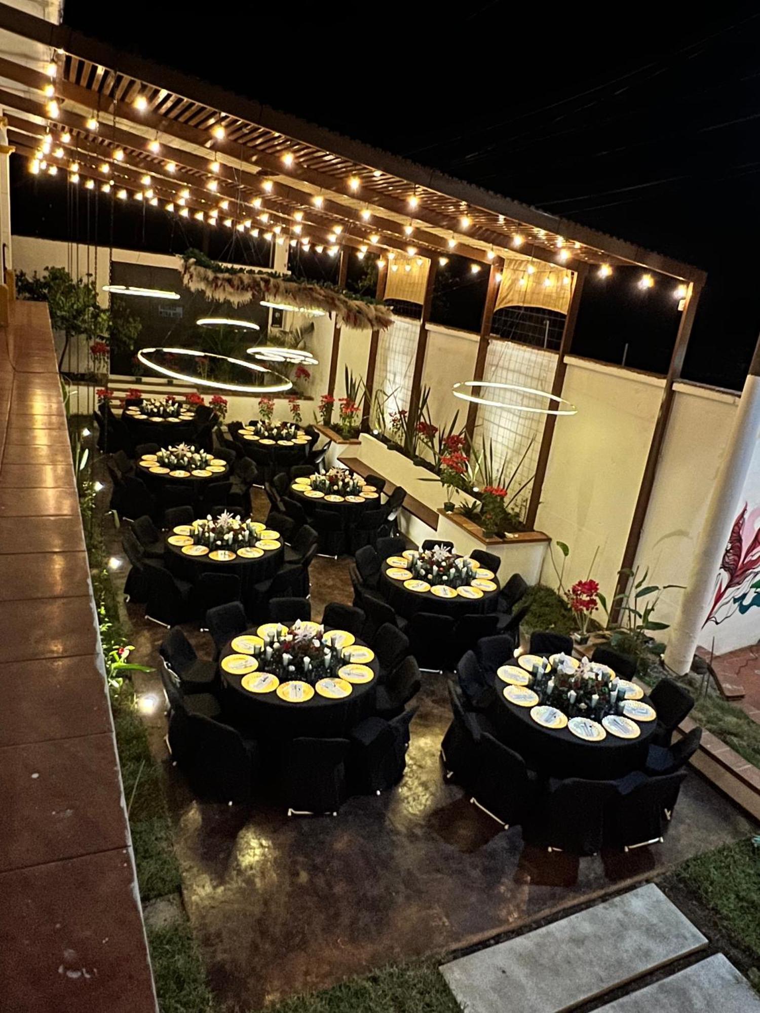 Zafra Hotel 雷塔卢莱乌 外观 照片