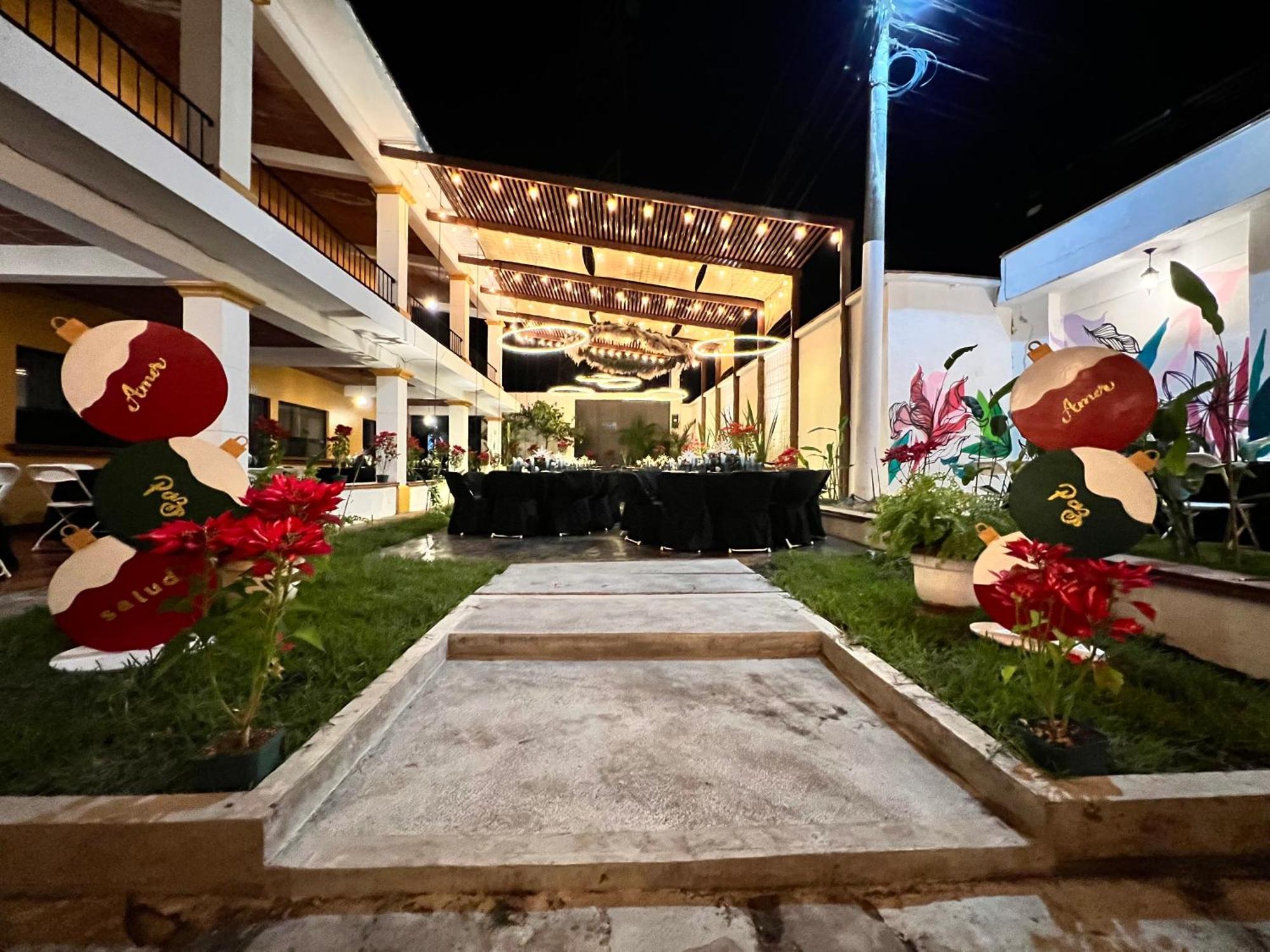 Zafra Hotel 雷塔卢莱乌 外观 照片